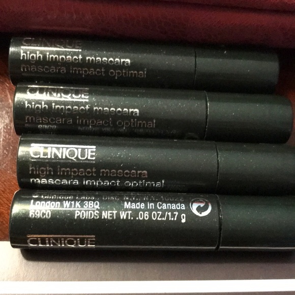Bundle of 4 mini Clinique High Impact Mascara - Picture 3 of 3